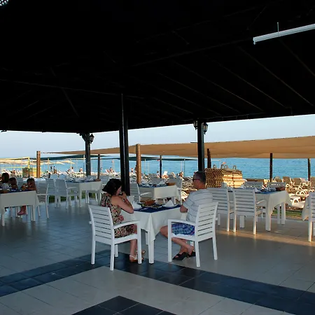 Hotel Maya World 5*