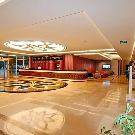 Hotel Maya World 5*
