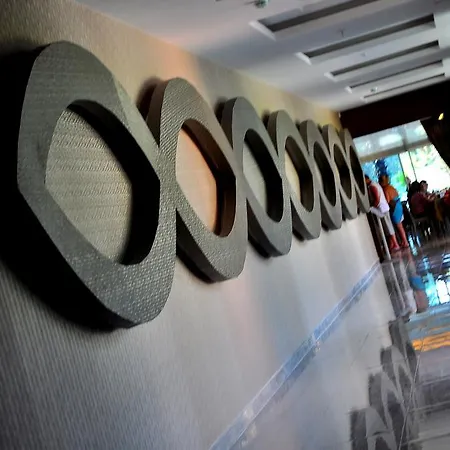 Maya World Ξενοδοχείο 5*