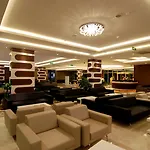 Maya World فندق مانافجات