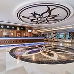 Maya World فندق 5*